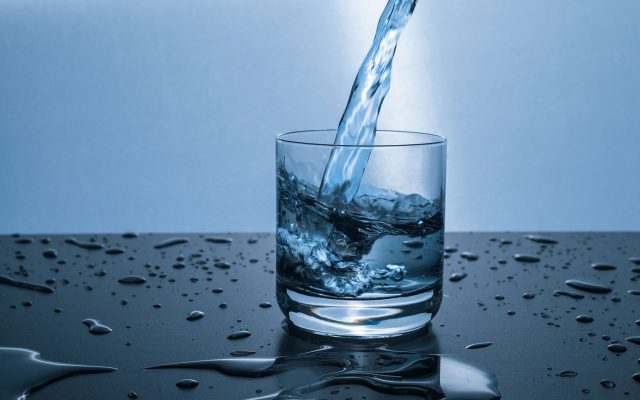 vattenglas
